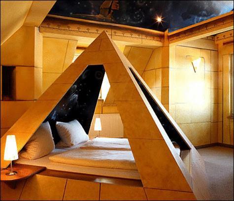 Hotel Knopf Und Knopf Erlebniswelt Warthausen Pokoj fotografie